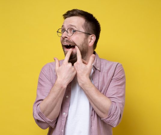 4 Reasons Why You Should Replace Missing Teeth With Dental Implants 